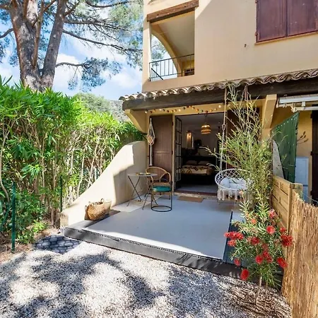 Avec Jardin Proche Plages Saint Clair Lavandou * Le Lavandou